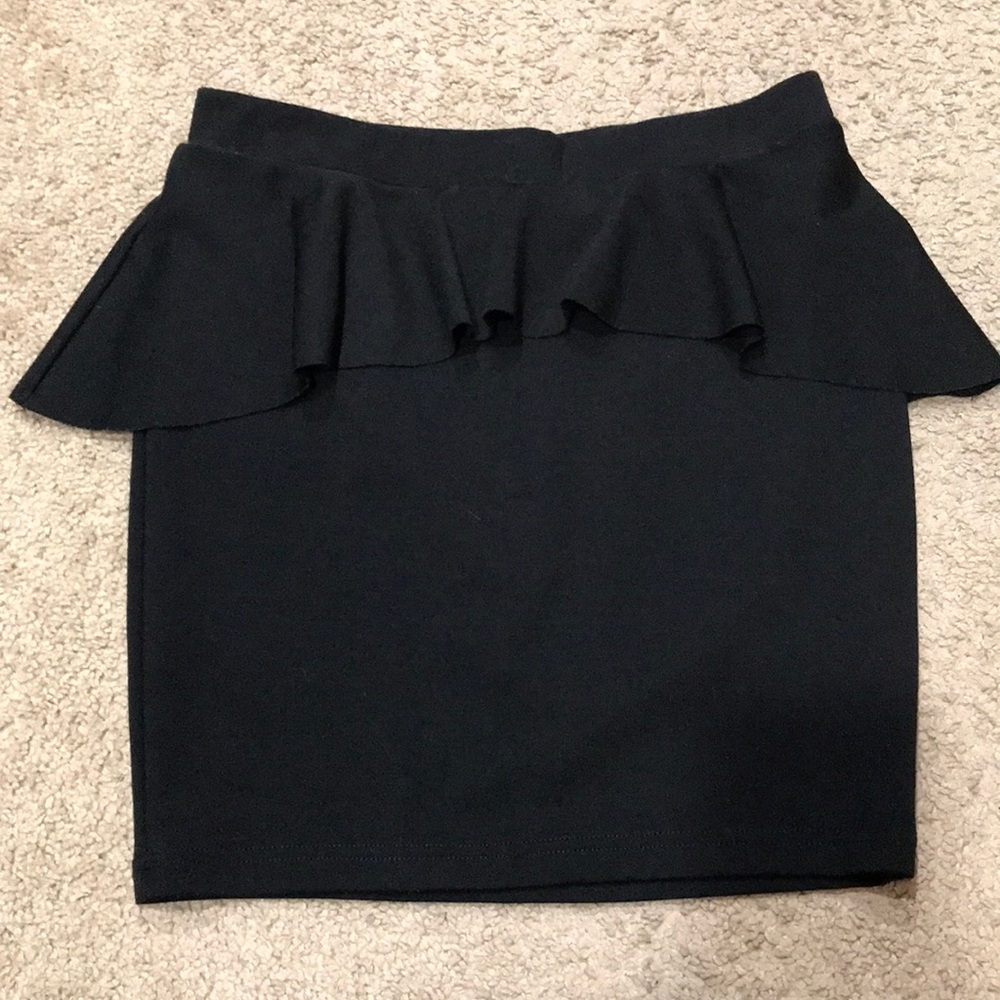 Black skirt